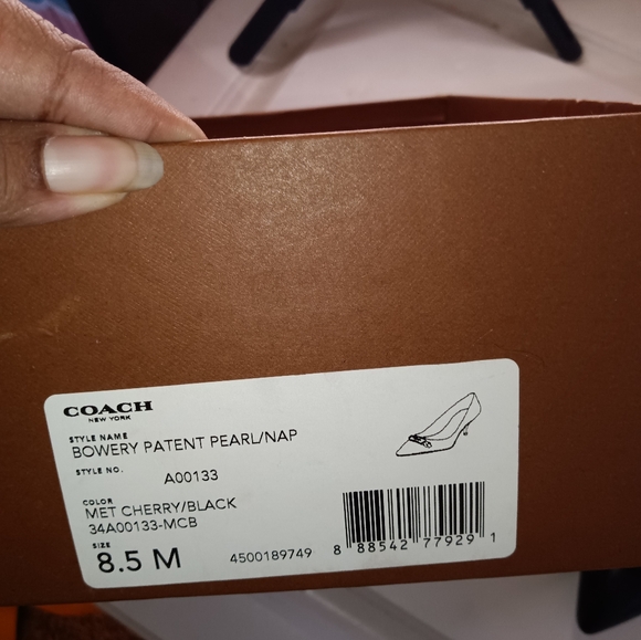 Coach Bowery heel size 8.5 - Picture 3 of 3